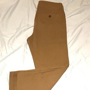 32x30 American Eagle Tan Pants. Relaxed straight.
